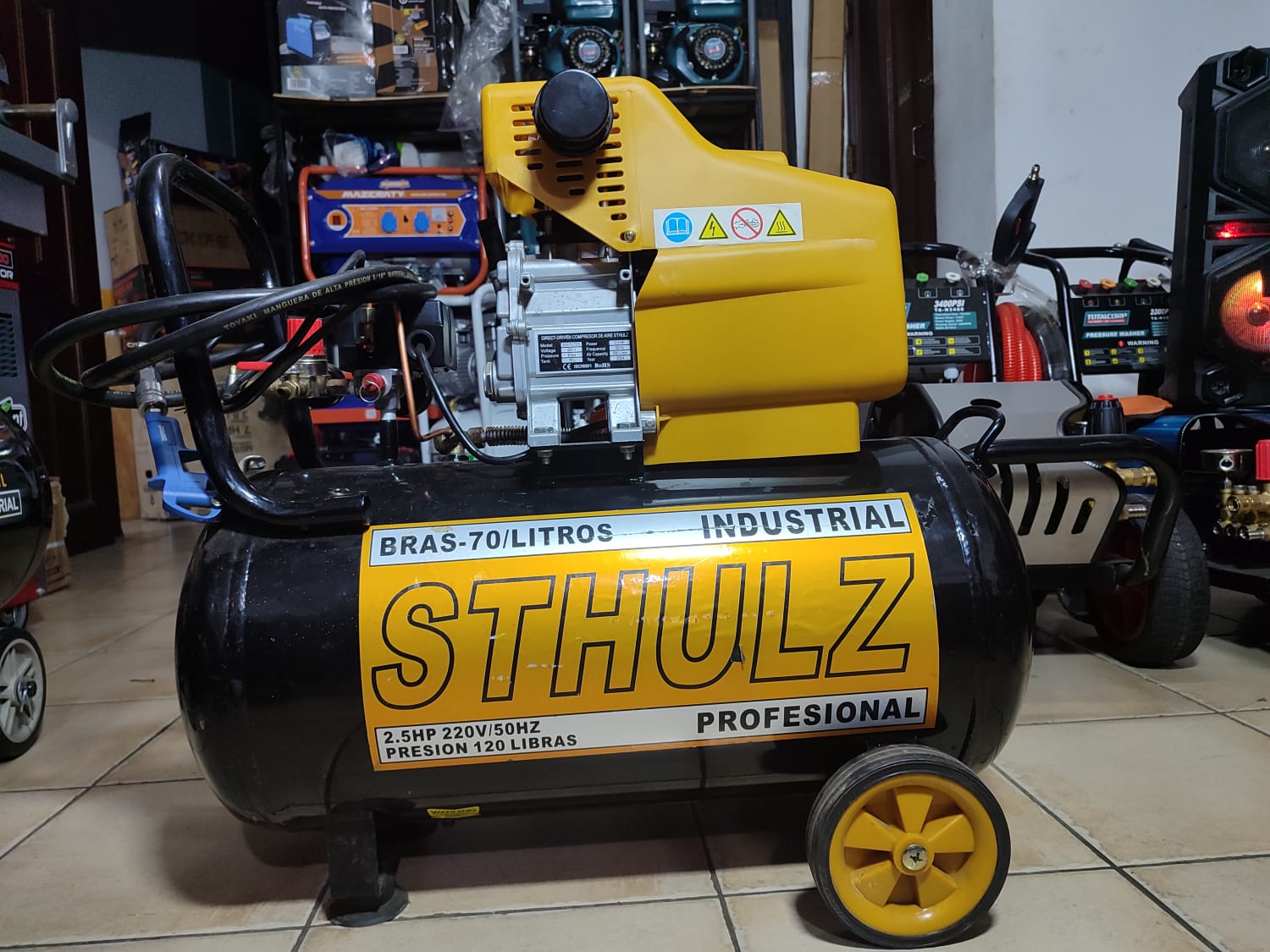COMPRESORA DE AIRE 70LT INDUSTRIAL Bolivia - Imagen 3