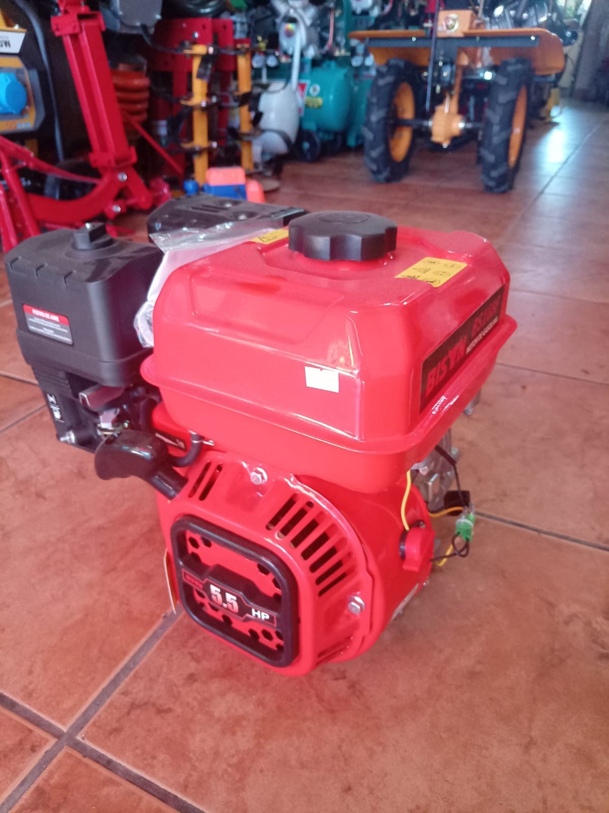 MOTOR ESTACIONARIO 5.5 HP USO INDUSTRIAL Bolivia - Imagen 3