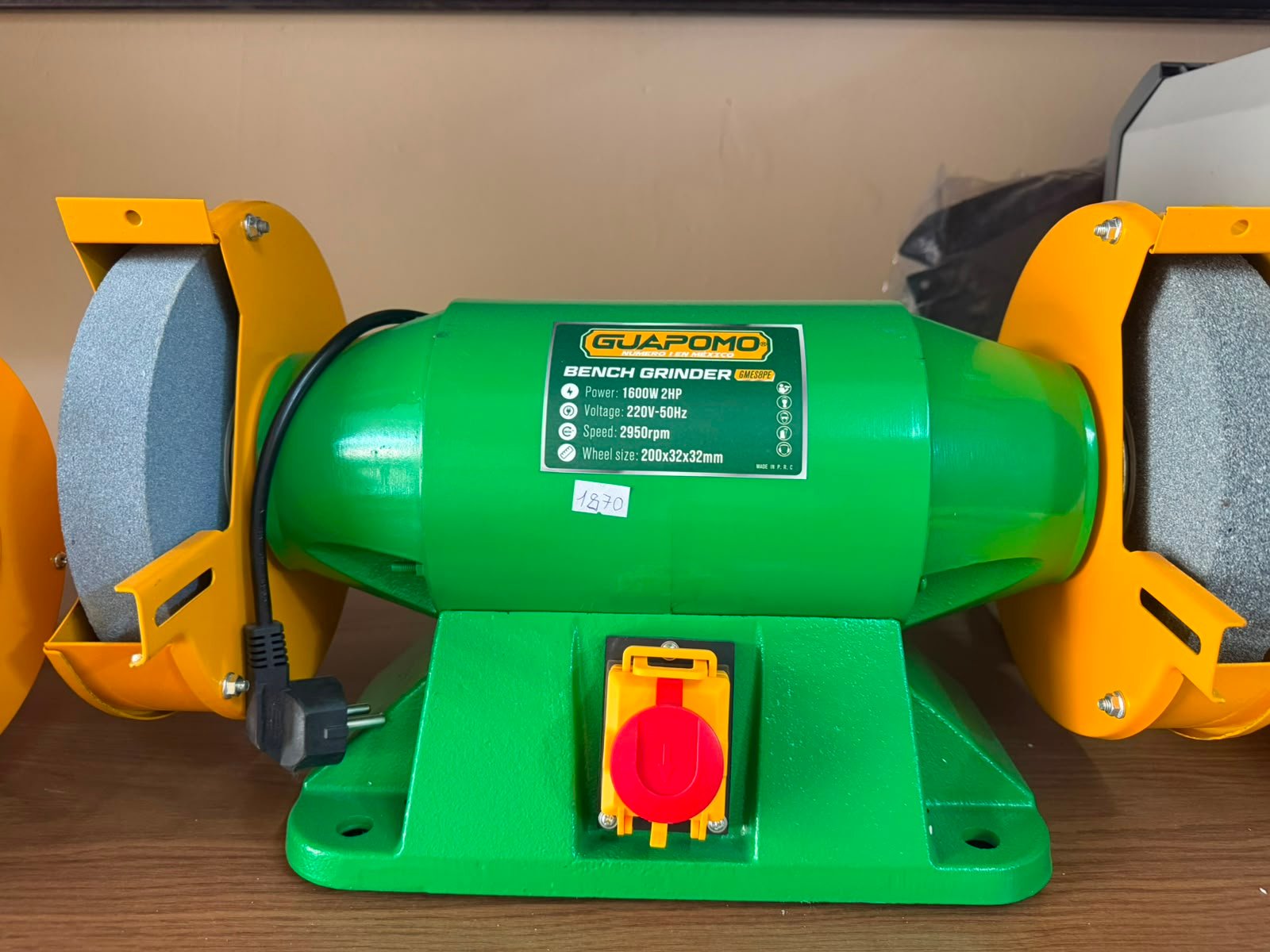 Esmeril industrial de 2hp REFORZADO y 8" BOLIVIA - Imagen 2