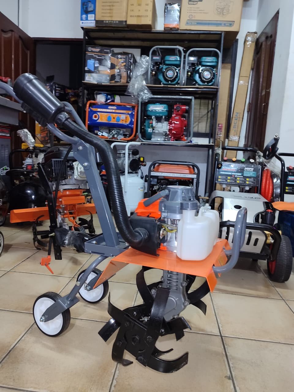 MOTOAZADA 3.3HP JAPONESA SANTA CRUZ BOLIVIA - Imagen 3