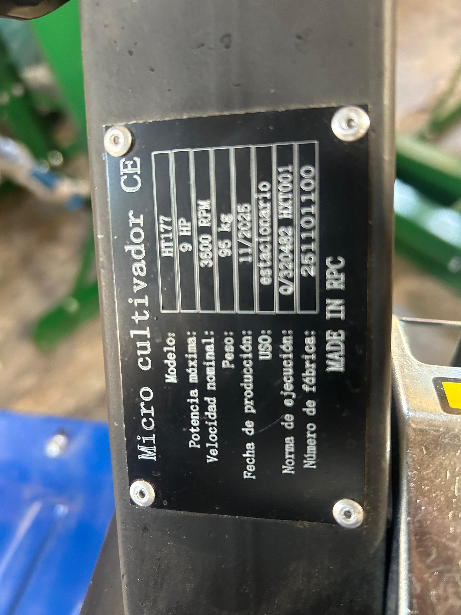 MOTOCULTOR A GASAOLINA 9 HP CON SURCADOR BOLIVIA - Imagen 2