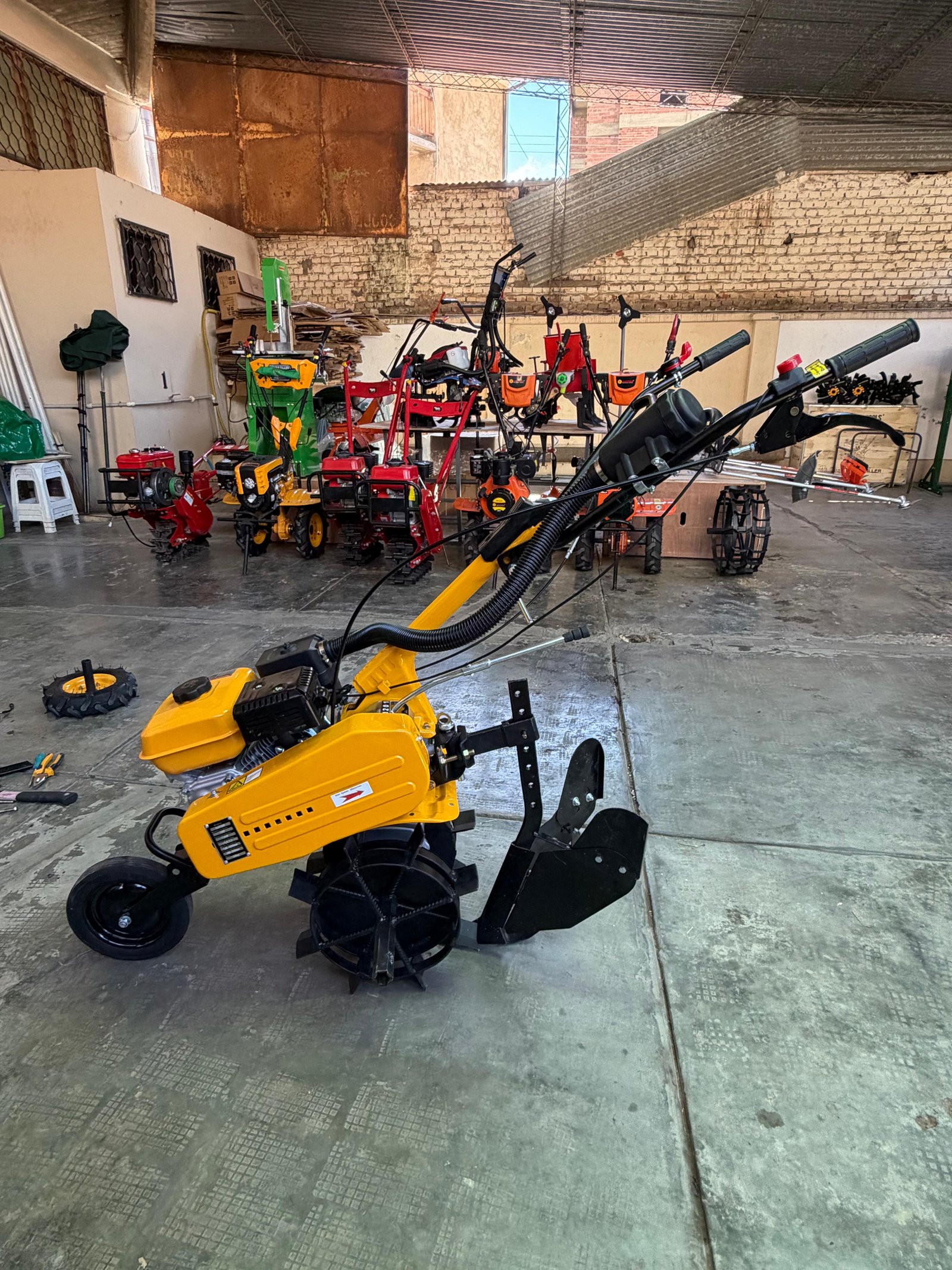MOTOCULTOR MONOSURCO 7 HP - BOLIVIA - Imagen 3