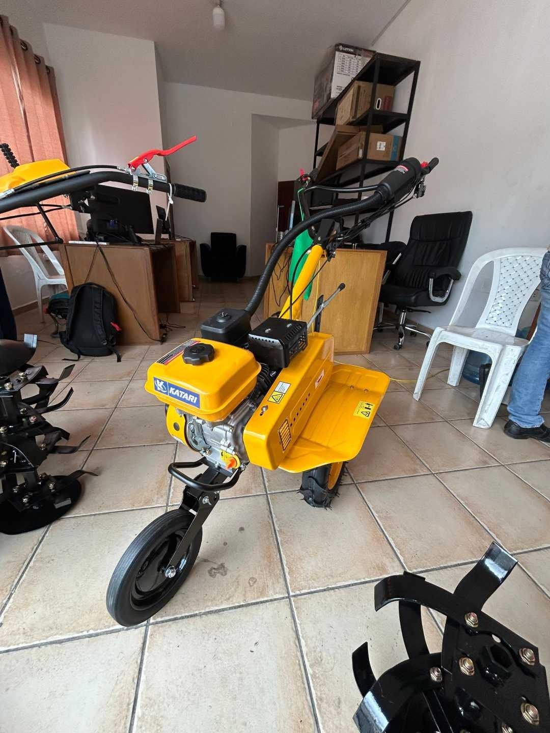 Motocultor a gasolina 7HP Bolivia - Imagen 2