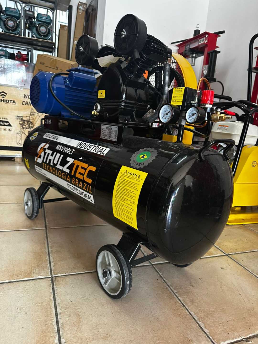 COMPRESORA DE AIRE 100 LITROS A CORREA INDUSTRIAL Bolivia - Imagen 2