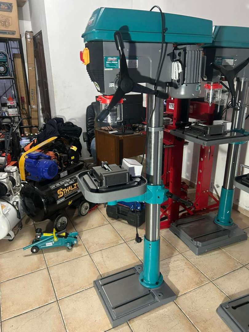TALADRO DE BANCO 32MM 2.5HP INDUSTRIAL Bolivia - Imagen 2