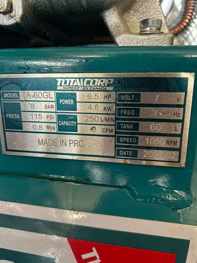 COMPRESORA DE AIRE 60L INDUSTRIAL BOLIVIA - Imagen 3