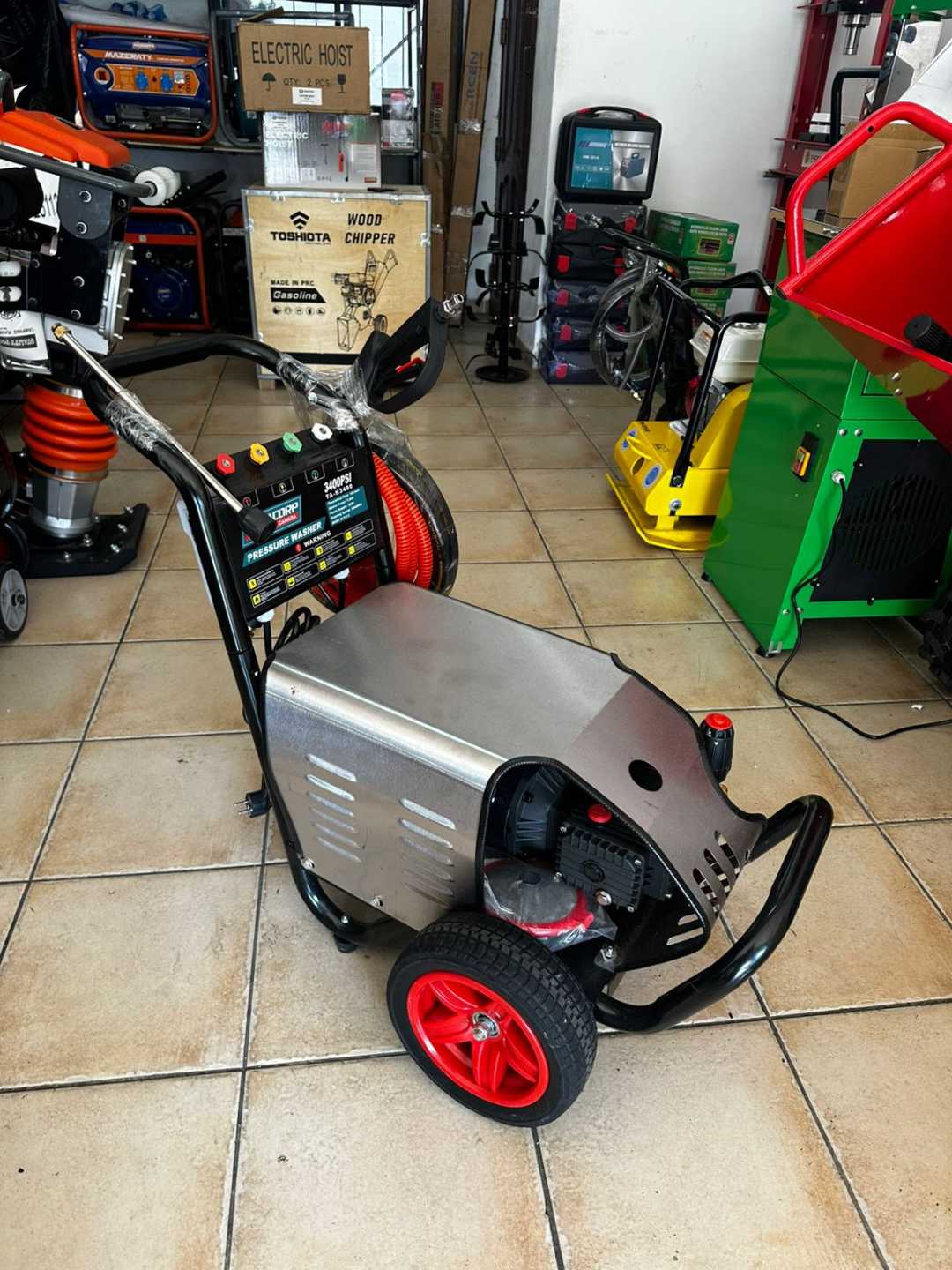 HIDROLAVADORA INDUSTRIAL 220V 3400PSI Bolivia - Imagen 2