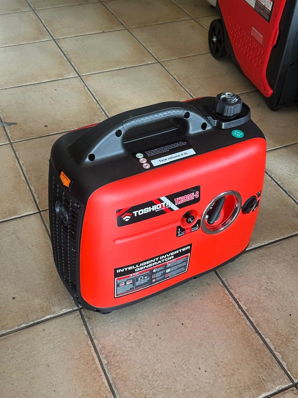 GENERADOR DE LUZ INVERTER A GASOLINA - Imagen 2