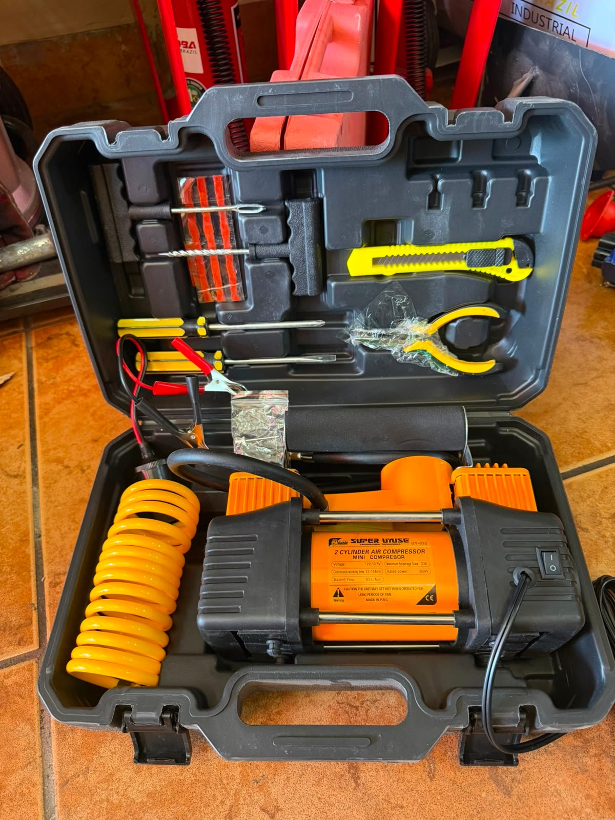 MINI COMPRESOR 12 V BOLIVIA - Imagen 2